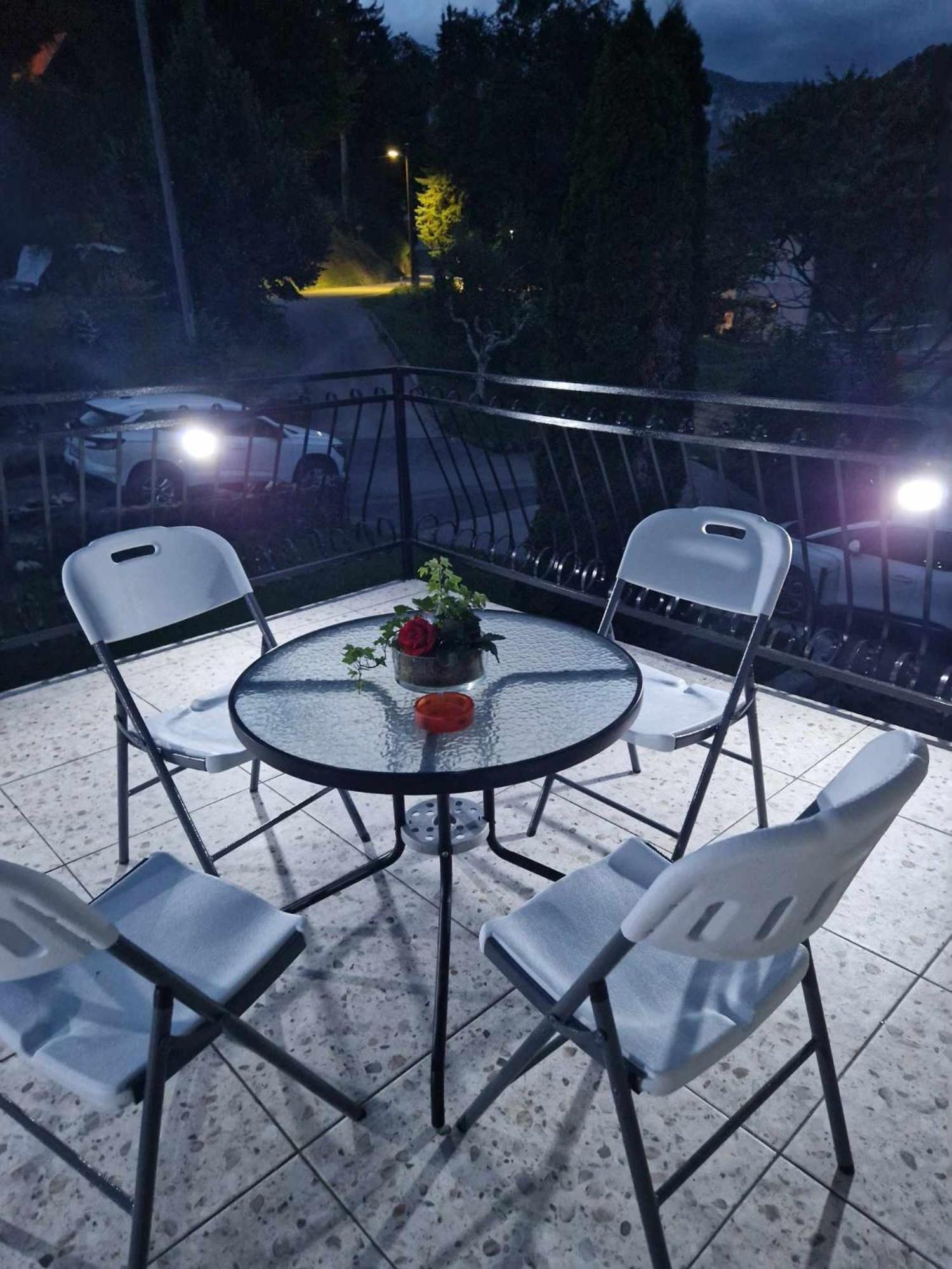 Apartma Ginga Osilnica Екстериор снимка